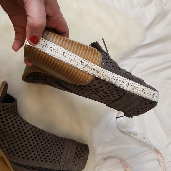 Nwt london rag open toe tassel booties - Picture 3 of 10